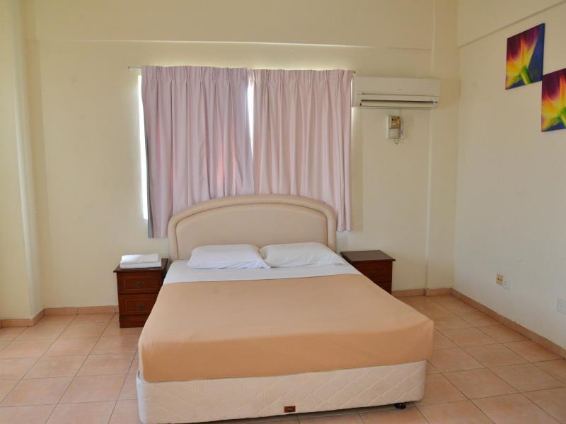 การ์เดน ซิตี้ เซอร์วิส อพาร์ทเม้นท์ มะละกา Hotel Malacca ภายนอก รูปภาพ