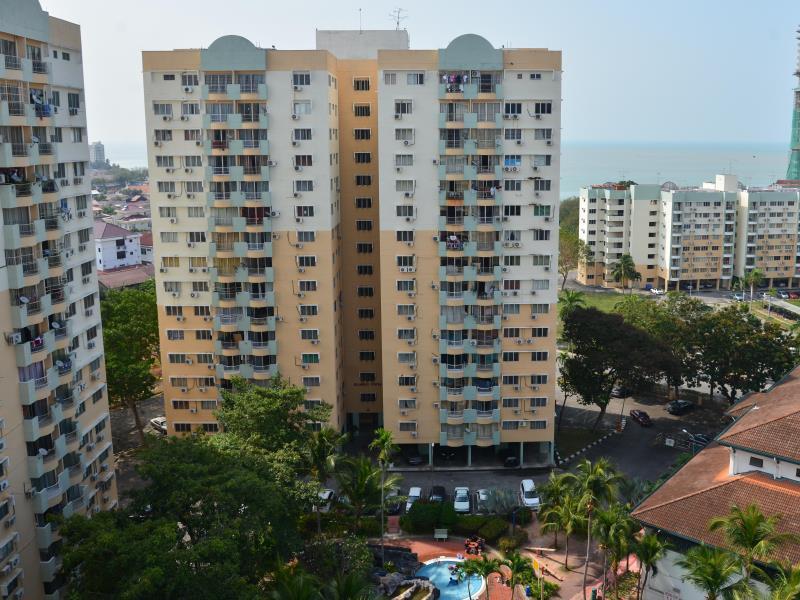การ์เดน ซิตี้ เซอร์วิส อพาร์ทเม้นท์ มะละกา Hotel Malacca ภายนอก รูปภาพ