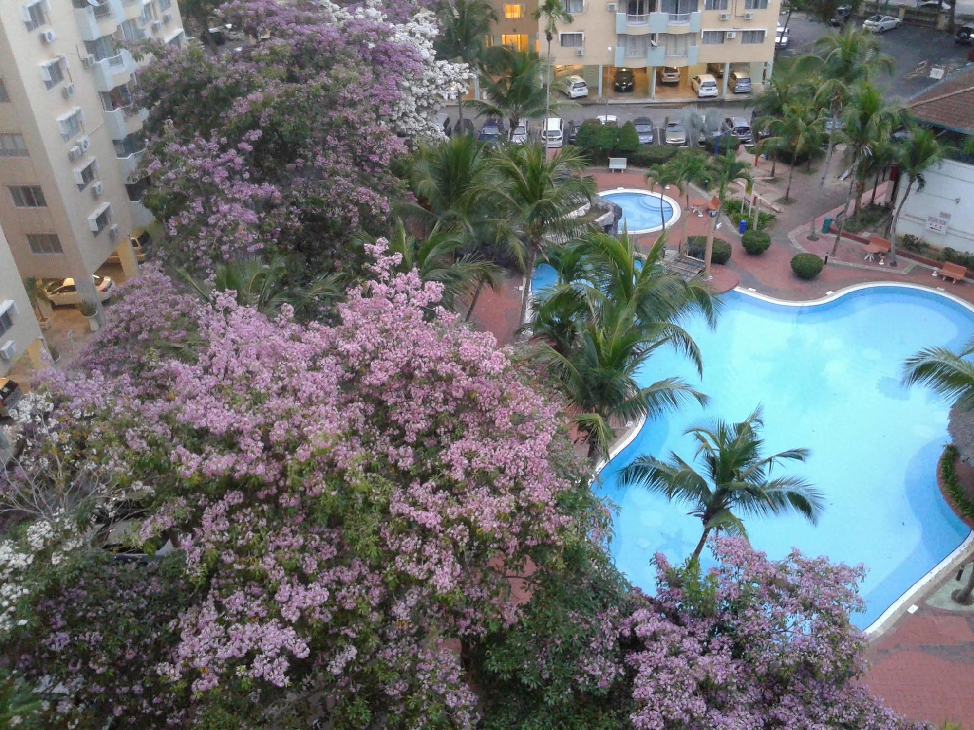 การ์เดน ซิตี้ เซอร์วิส อพาร์ทเม้นท์ มะละกา Hotel Malacca ภายนอก รูปภาพ